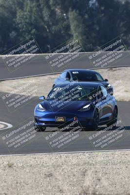 media/Nov-08-2025-Speed Ventures (Sat) [[1c7a6332f5]]/TC B/Session 1 (Turn 3)/